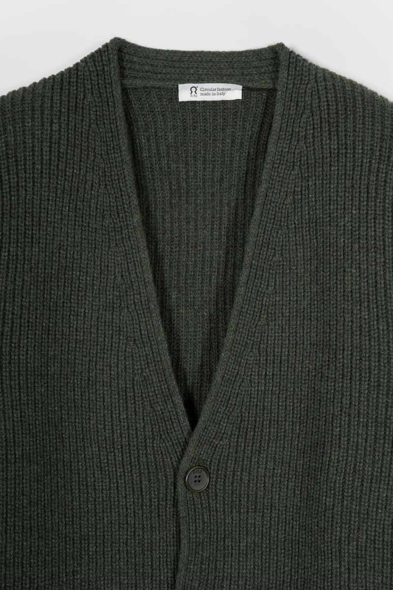 Cardigan Unisex Lana Rigenerata Cleto Verde Foresta - Rifò Lab Moda circolare made in Italy
