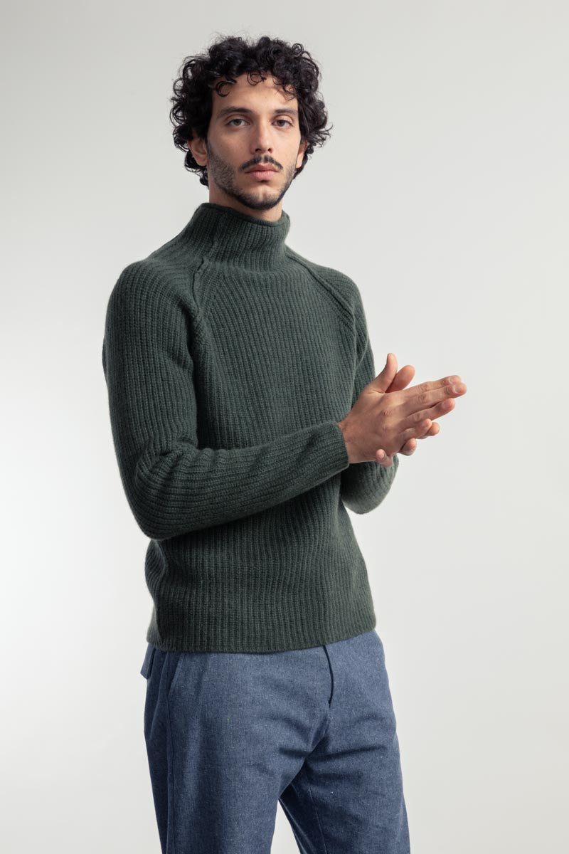 Maglione Collo Alto Uomo Cashmere Rigenerato Artemio Verde Rifò