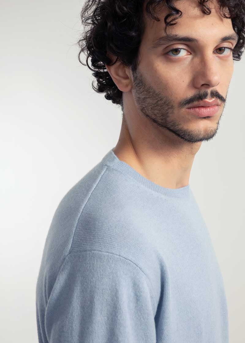 Azzurro Nuvola | Maglia Uomo Light Cashmere Rigenerato Alessio