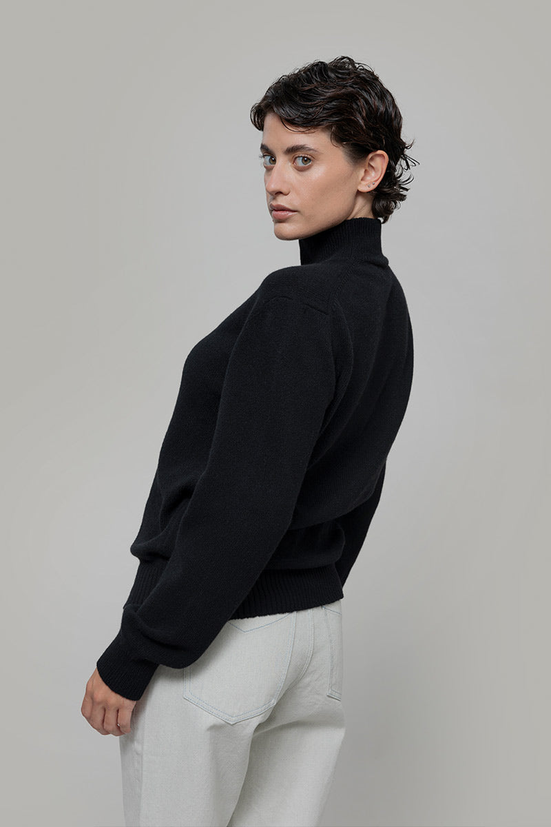 Nero Ardesia | Maglia collo alto cashmere rigenerato - Rifò Lab Moda circolare made in Italy