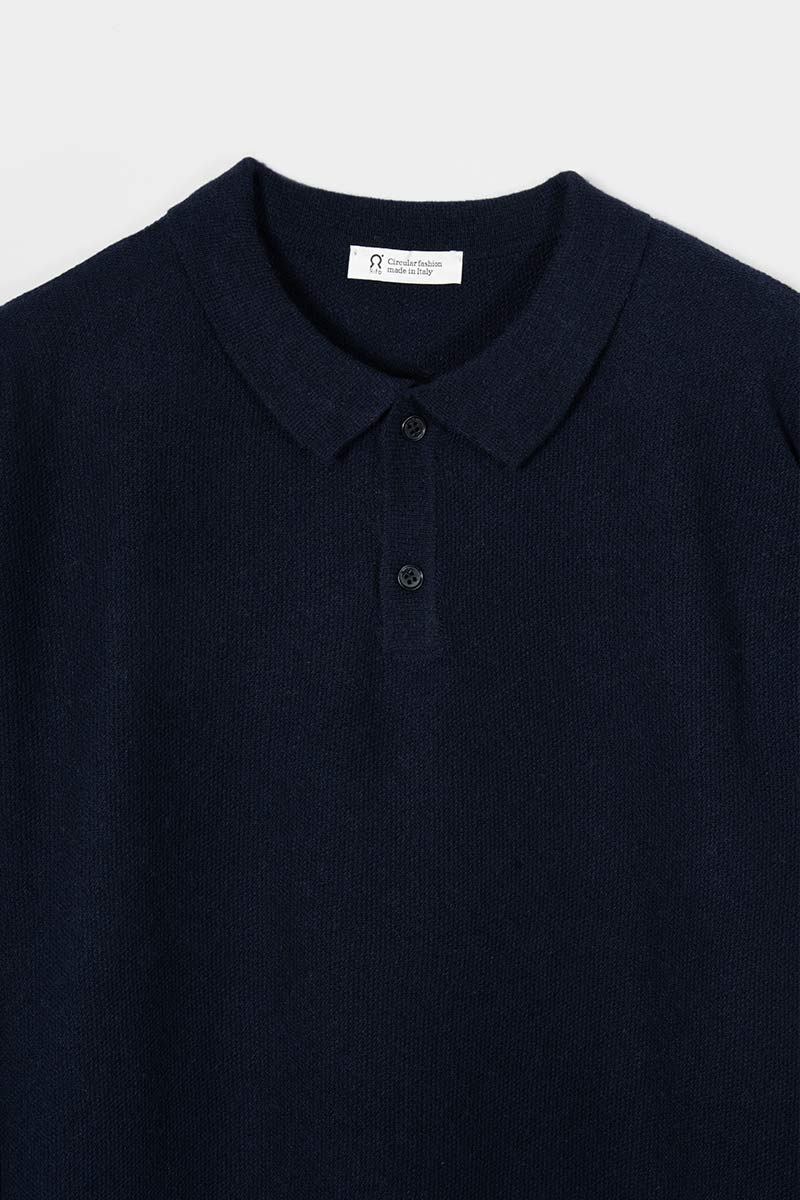 polo-uomo-cashmere-rigenerato-ezio-blu - Rifò Lab Moda circolare made in Italy