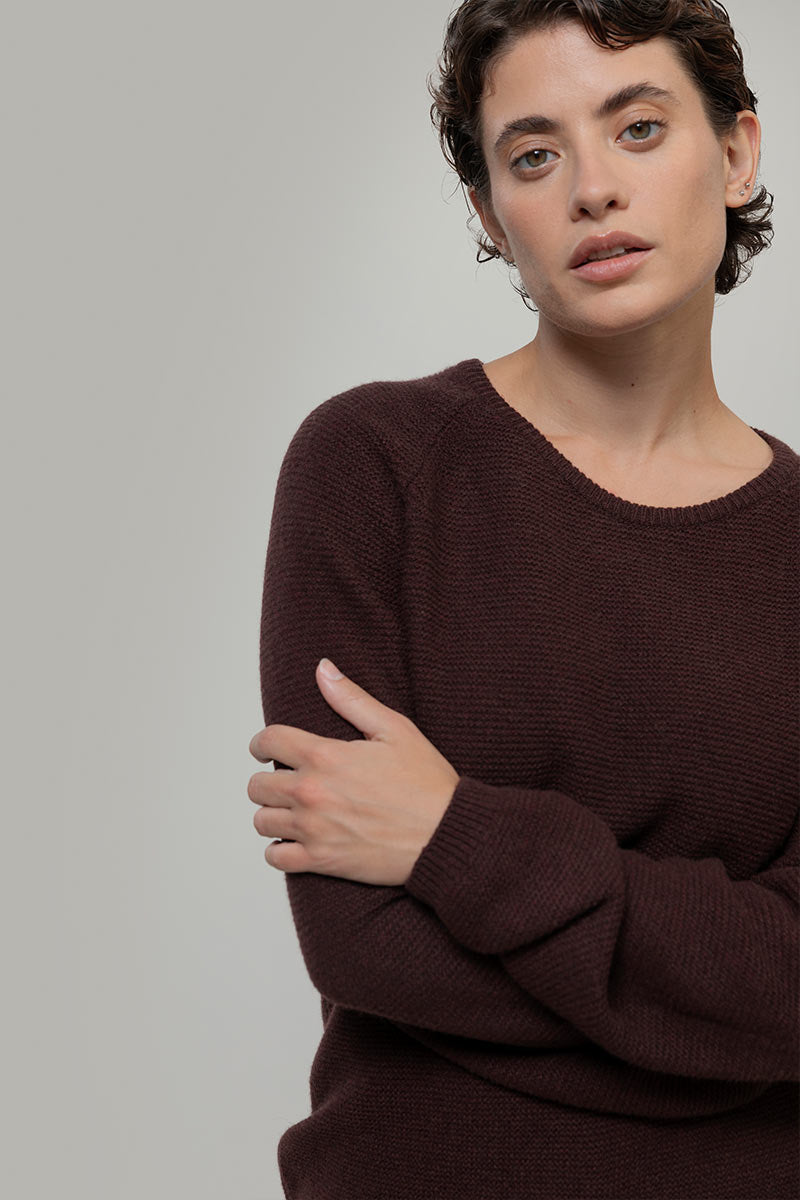 Maglia Girocollo Donna Cashmere Rigenerato Giulietta Marrone - Rifò Lab Moda circolare made in Italy