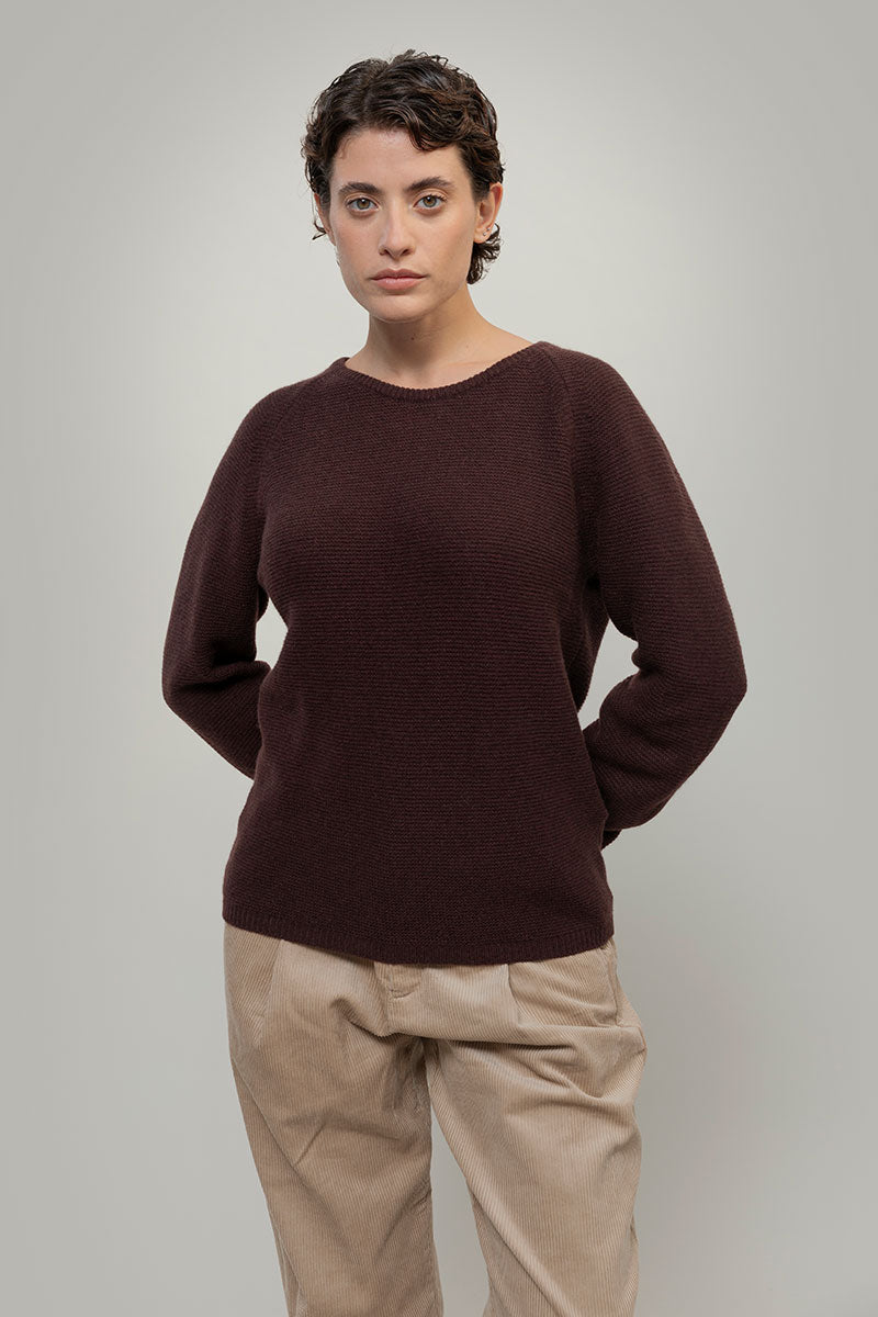 Maglia Girocollo Donna Cashmere Rigenerato Giulietta Marrone - Rifò Lab Moda circolare made in Italy