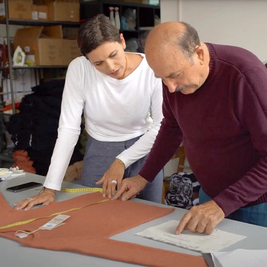 Produzione Made in Italy artigiani Rifo tessile prato-1 Rifo Moda Circolare Made in Italy.webp