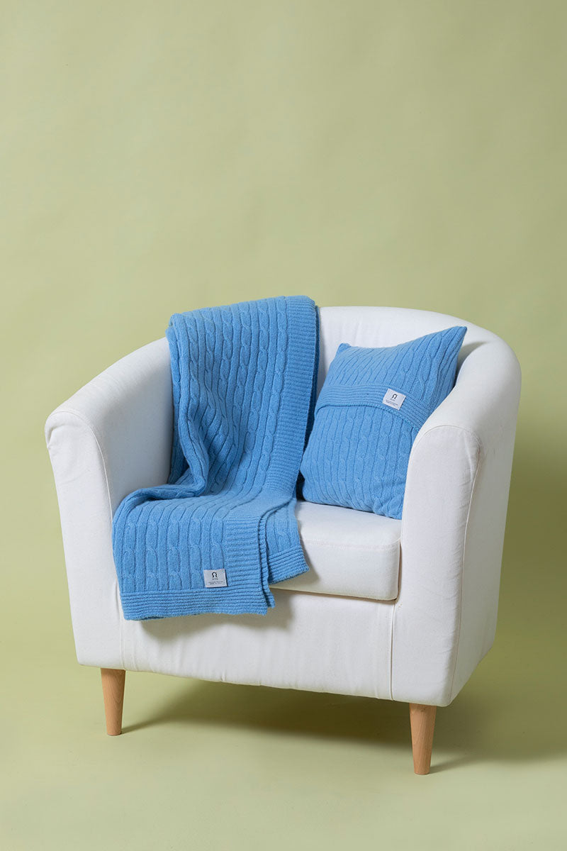 Azzurro Ortensia | Copricuscino trecce cashmere rigenerato