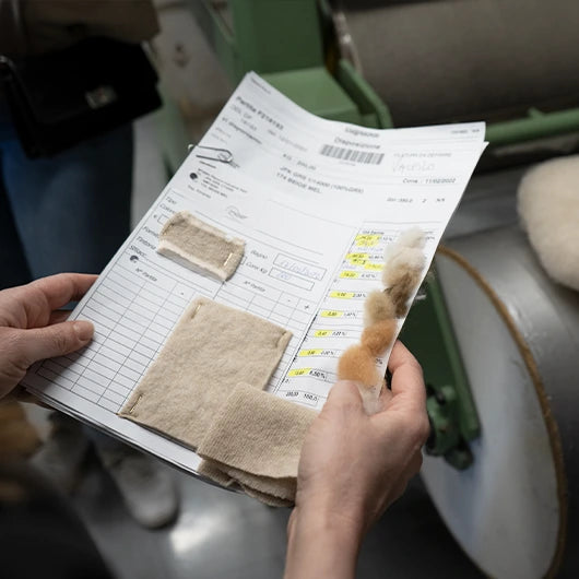Textile Tours Rifo Gallery Filatura Come si crea il colore nel cashmere riciclato Rifo Moda Circolare Made in Italy.webp