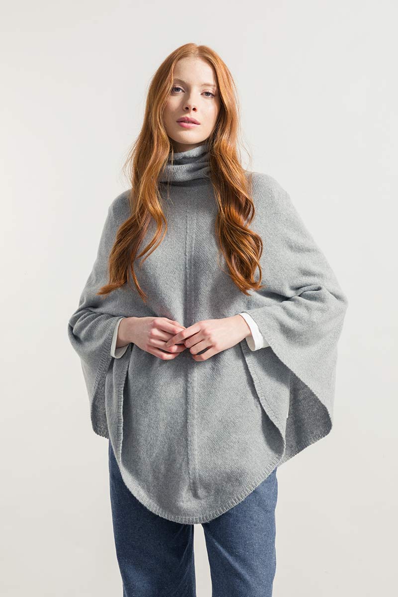 Women Recycled Cashmere Poncho Elisabetta Grey Rifò