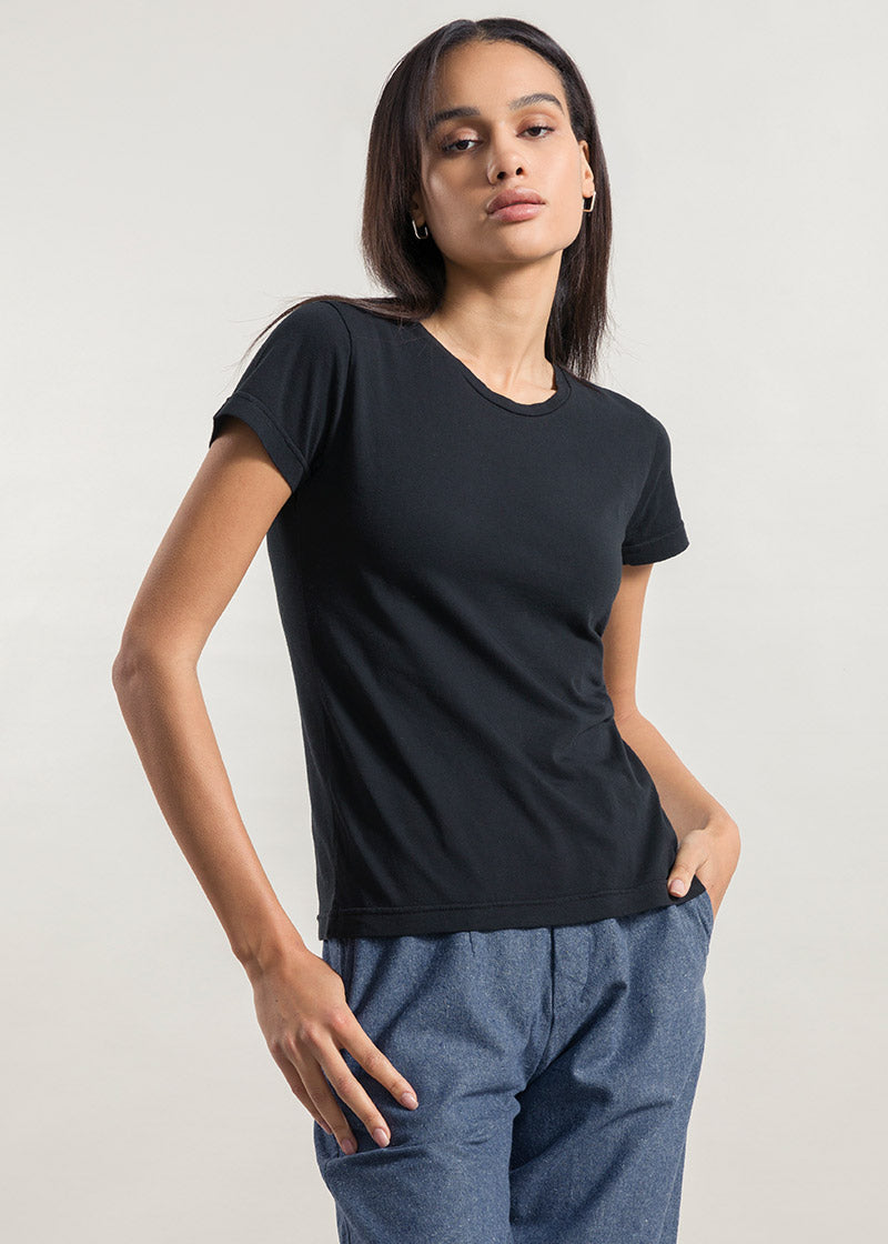 Nero Corvino | tshirt cotone organico e cotone rigenerato