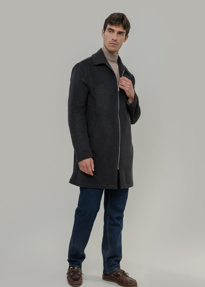 Cappotto Lungo Uomo Grigio Scuro Lana Rigenerata Erik - Rifò Lab Moda circolare made in Italy