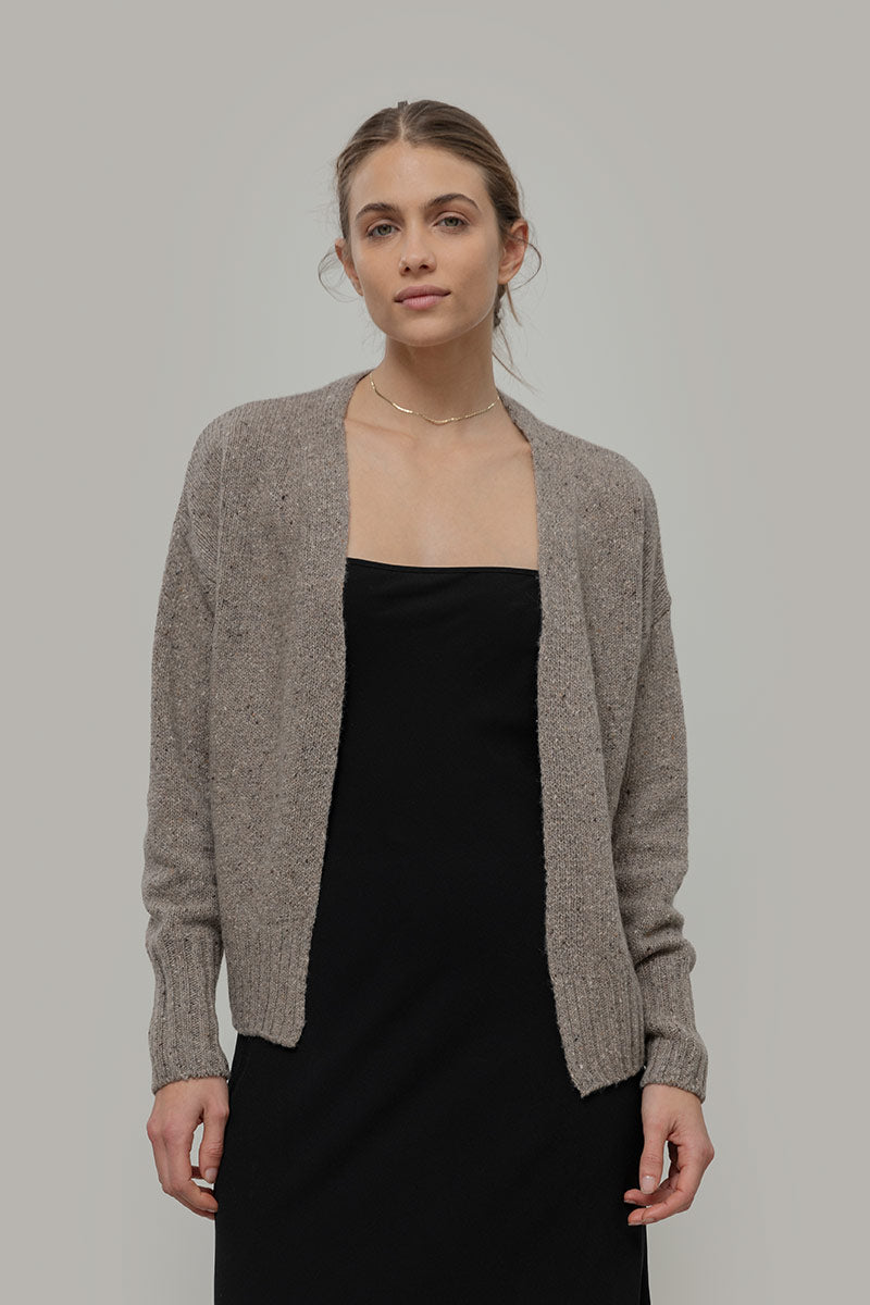 Maglia Donna Cashmere Rigenerato Eloisa Beige - Rifò Lab Moda circolare made in Italy