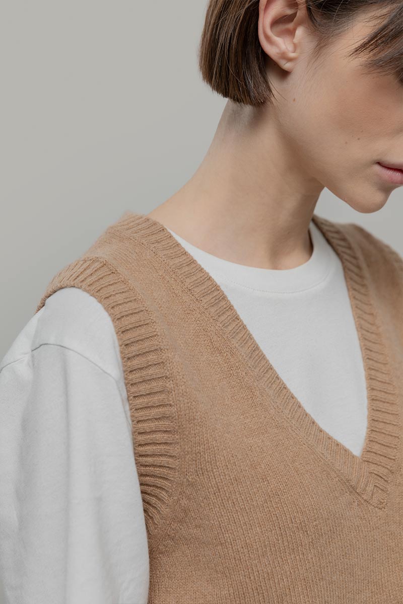 Gilet Donna Scollo V Lana Melania - Rifò Lab Moda circolare made in Italy