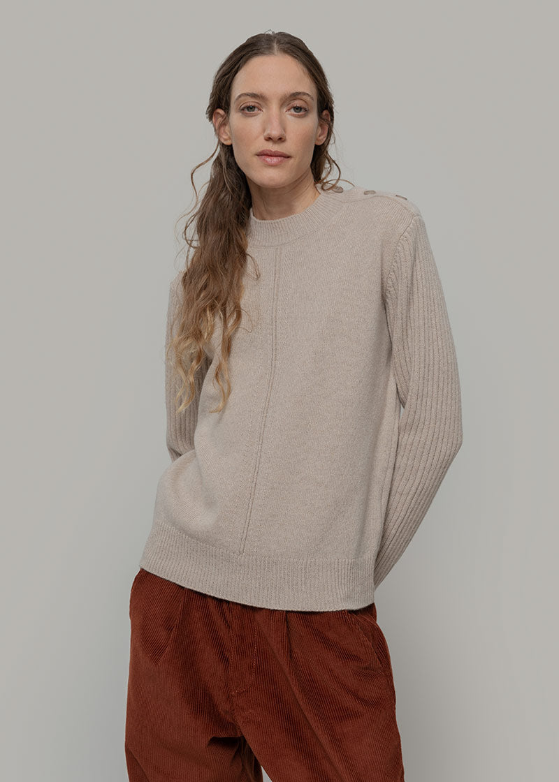 Maglia Collo Lupetto Donna Cashmere Rigenerato Barbara- Rifò Lab Moda circolare made in Italy