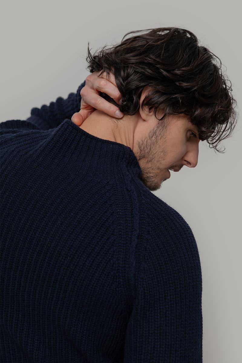 Maglione Collo Alto Unisex Lana Rigenerata Corrado - Rifò Lab Moda circolare made in Italy