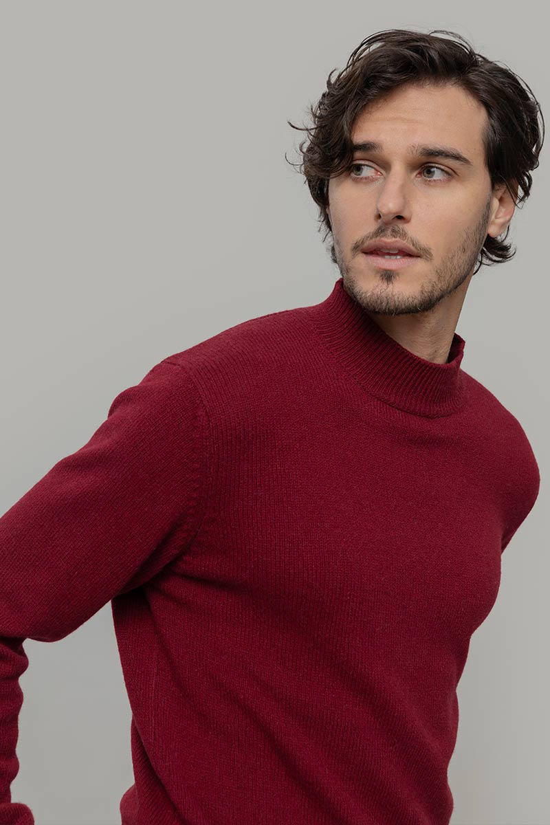 Maglia Collo Alto Uomo Cashmere Rigenerato Clemente Rosso - Rifò Lab Moda circolare made in Italy