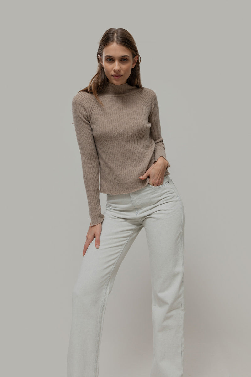 maglia-costine-cashmere-rigenerato-donna-euridice-beige - Rifò Lab Moda circolare made in Italy