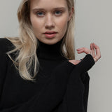 Nero Ardesia | Maglia collo alto cashmere rigenerato