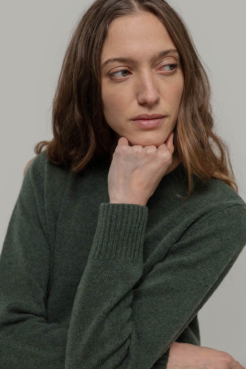 Maglia Girocollo Donna Lana Rigenerata Laura Verde - Rifò Lab Moda circolare made in Italy