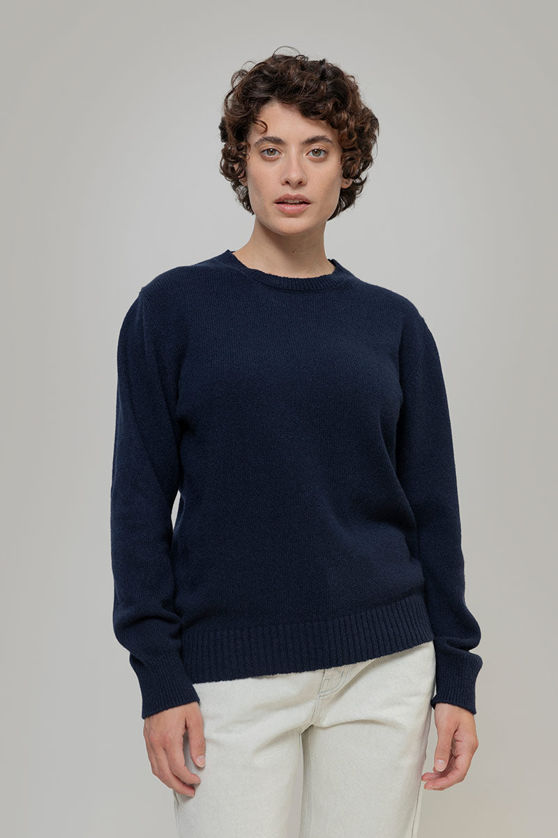 Maglia Donna Cashmere Rigenerato Edda Blu Mora - Rifò Lab Moda circolare made in Italy