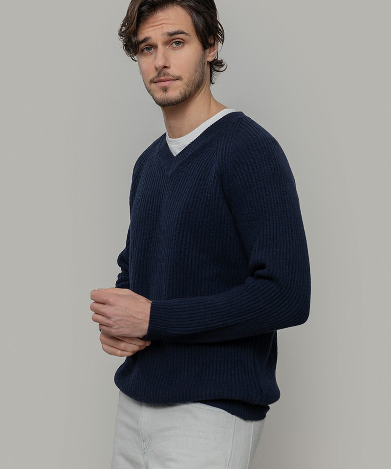 Maglia Scollo a V Uomo Cashmere Costante - Rifò Lab Moda circolare made in Italy