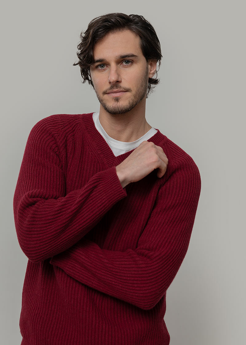 Maglia Scollo a V Uomo Cashmere Costante - Rifò Lab Moda circolare made in Italy