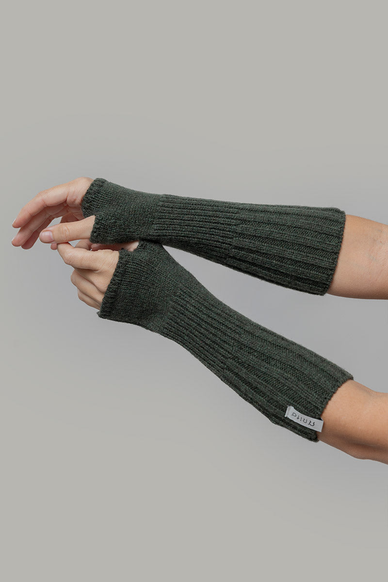 Manicotti Cashmere Rigenerato Tamara - Rifò Lab Moda circolare made in Italy