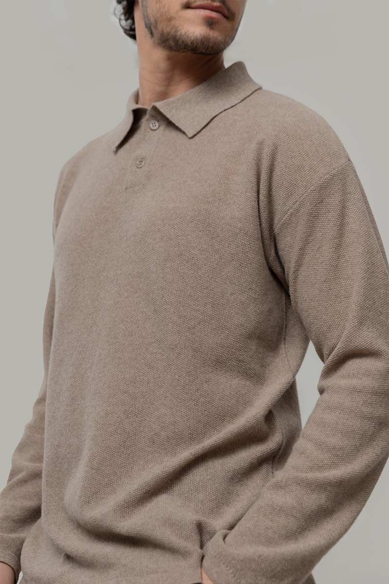 polo-uomo-cashmere-rigenerato-ezio-beige - Rifò Lab Moda circolare made in Italy
