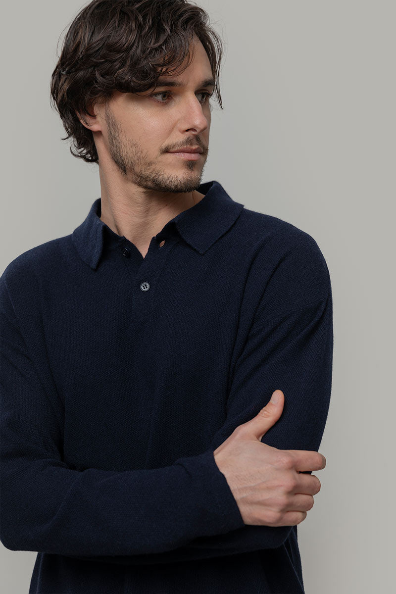 polo-uomo-cashmere-rigenerato-ezio-blu - Rifò Lab Moda circolare made in Italy