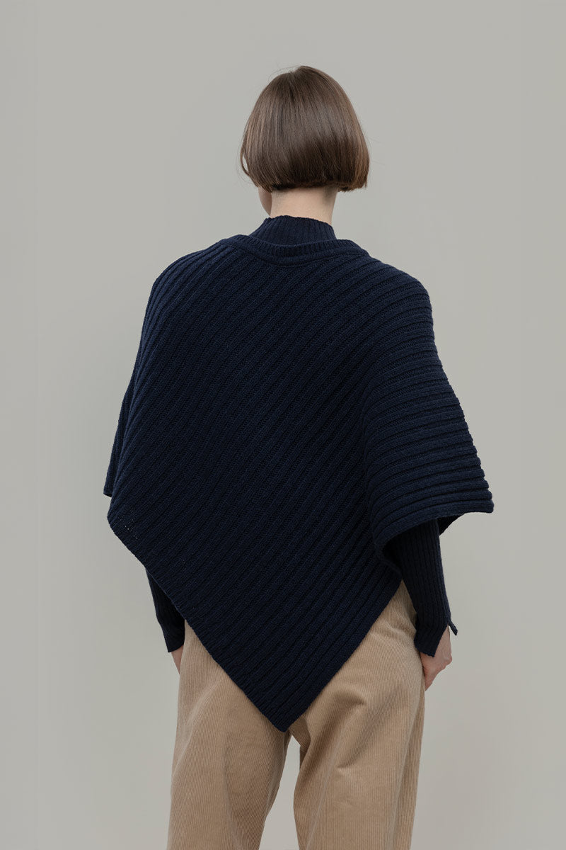 Mantella Donna Poncho Donna Lana Linda - Rifò Lab Moda circolare made in Italy