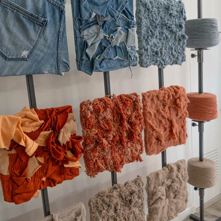 Negozio Roma Rifò Temporary Store Abbigliamento Sostenibile Donna Moda Circolare made in Italy