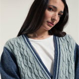 Azzurro Mediterraneo | Cardigan trecce over cotone jeans rigenerato