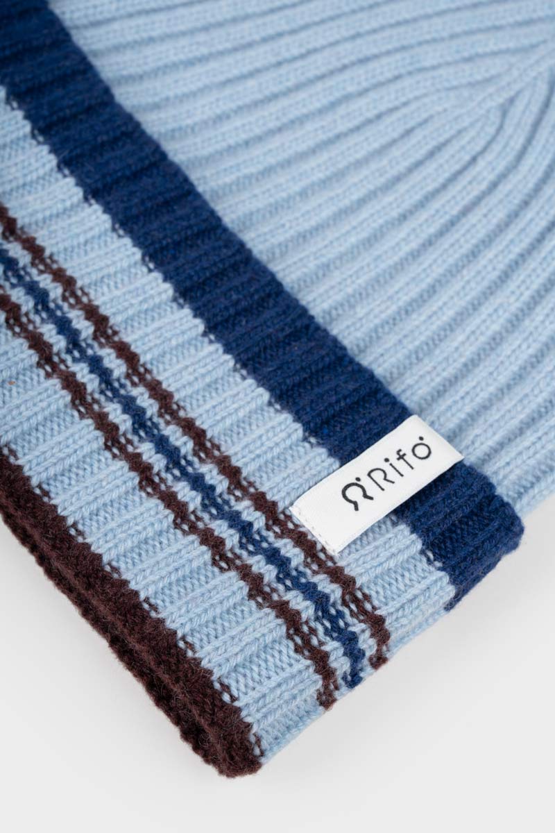 Cappello Cashmere Beanie Invernale a Righe Azzurro Mira - Rifò Lab Moda circolare made in Italy