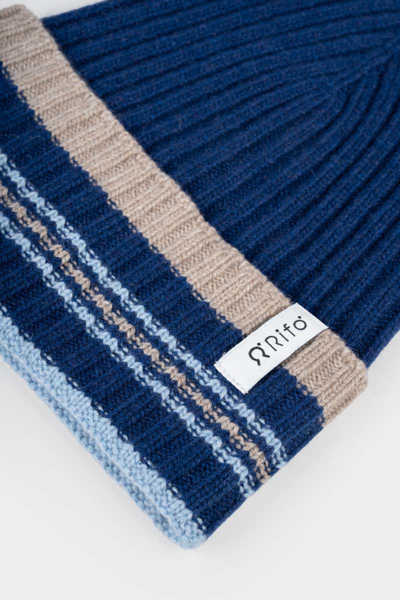 Cappello Cashmere Beanie Invernale a Righe Blu Mira - Rifò Lab Moda circolare made in Italy