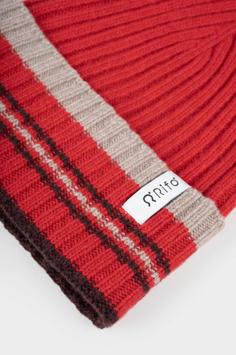 Cappello Cashmere Beanie Invernale a Righe Rosso Mira - Rifò Lab Moda circolare made in Italy