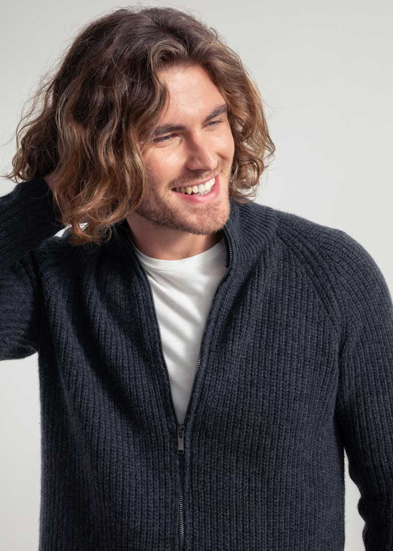 Cardigan Uomo Cashmere Rigenerato Ippolito Grigio Carbone