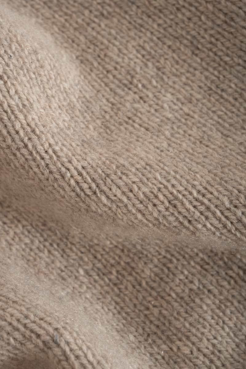 Cardigan Cashmere Donna Corto con Bottoni Tosca  - Rifò Lab Moda circolare made in Italy
Beige Sabbia