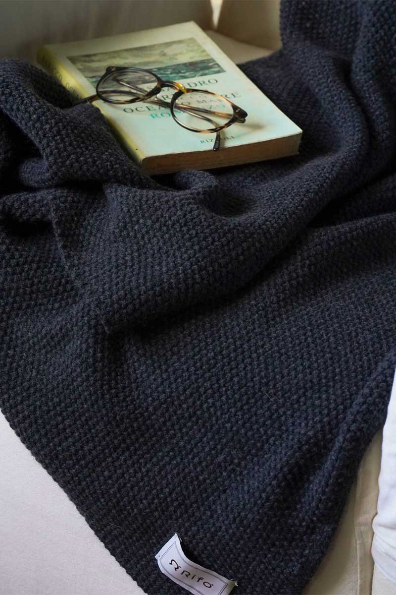 Grigio Carbone | Coperta lana rigenerata Nido