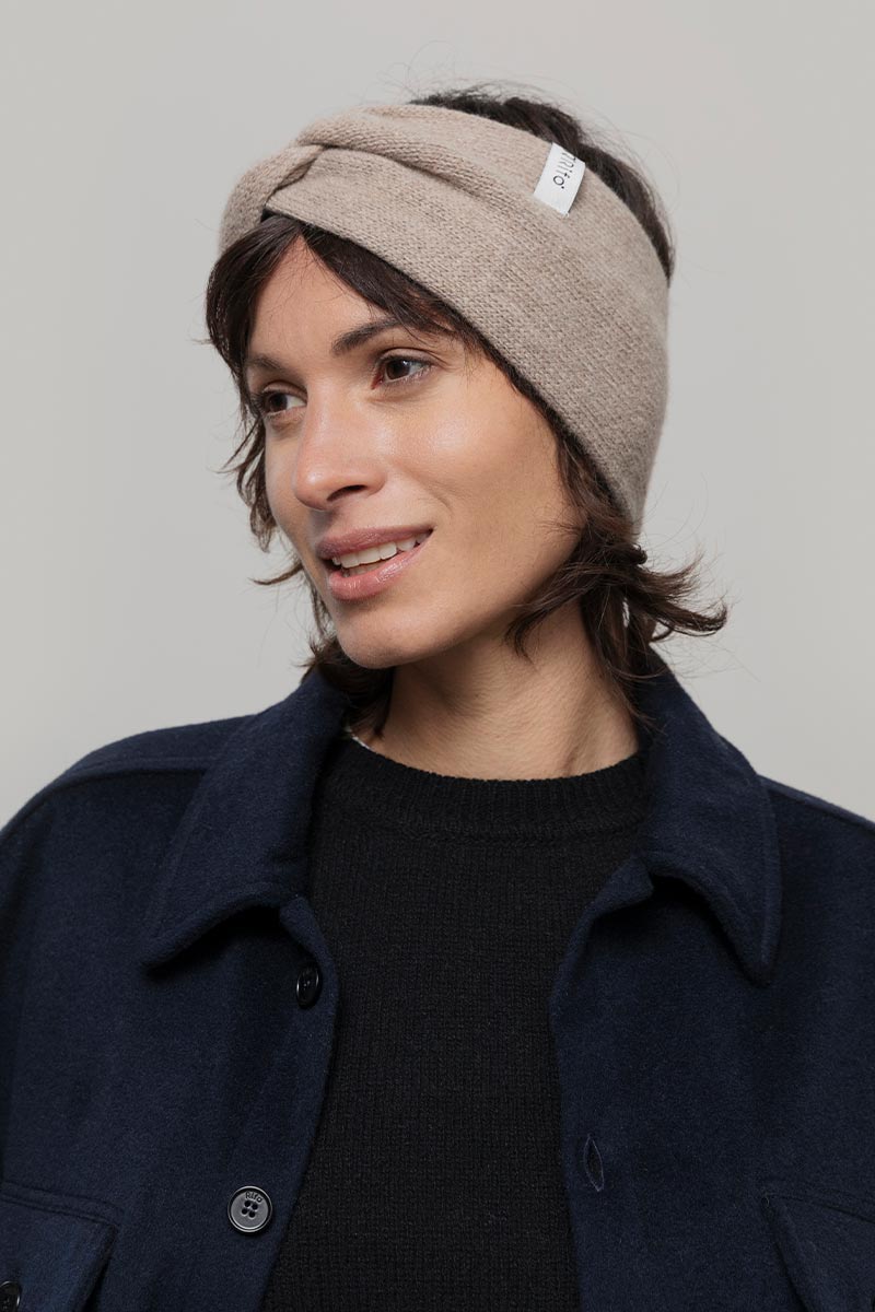 Fascia Donna Cashmere Rigenerato Nadia Beige - Rifò Lab Moda circolare made in Italy