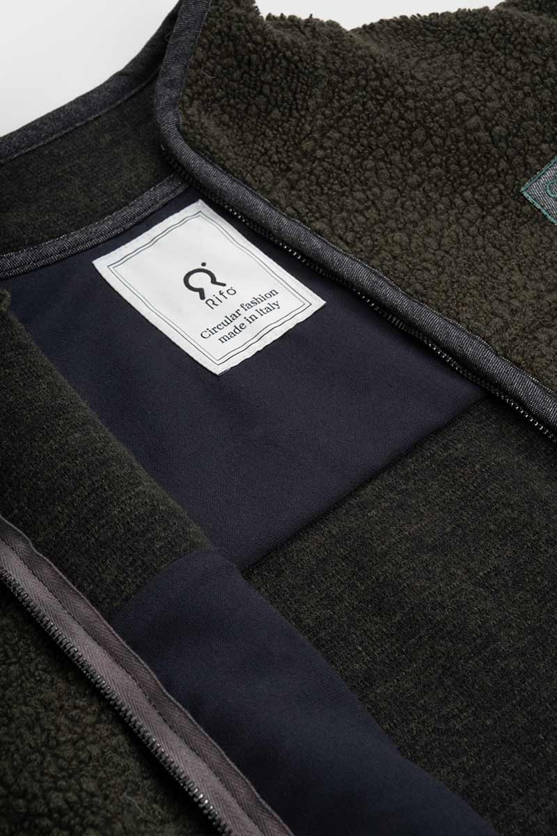 Giacca Pile Uomo Donna Lana Rigenerata - Rifò Lab Moda circolare made in Italy 
Verde