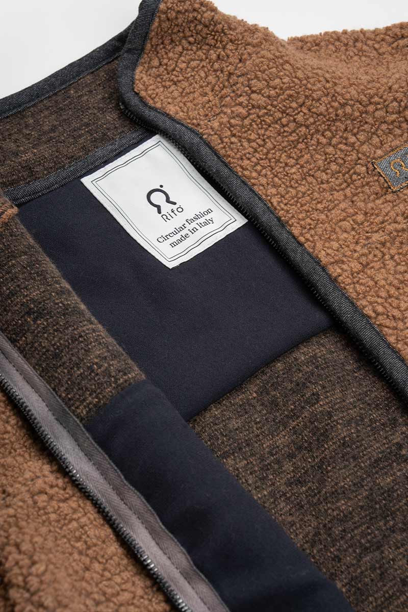 Giacca Pile Uomo Donna Lana Rigenerata - Rifò Lab Moda circolare made in Italy 
Beige