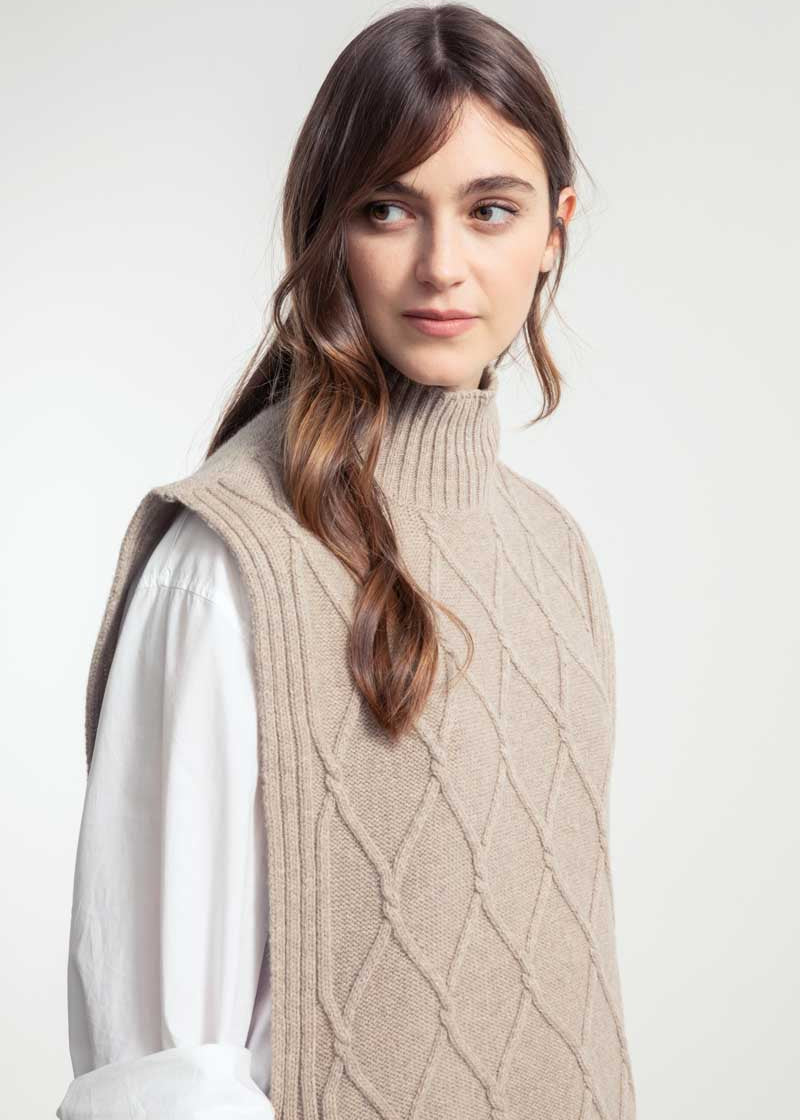 Gilet Collo Alto Lana Rigenerata Delia Beige