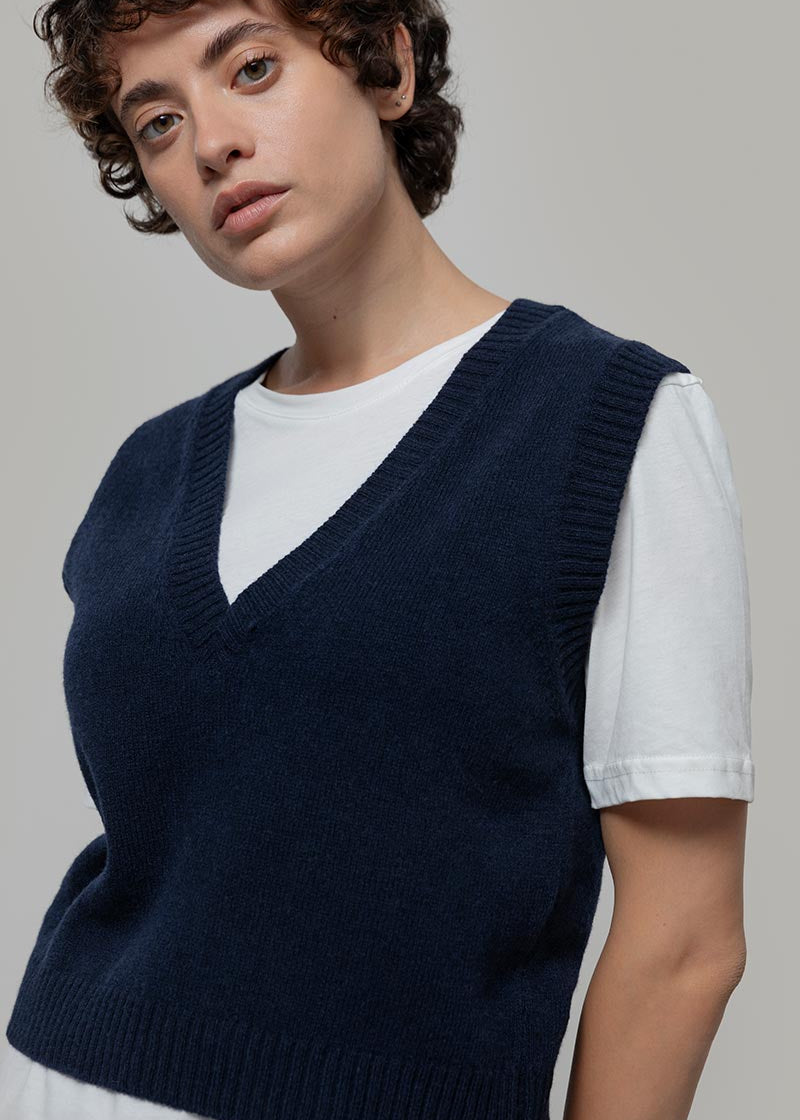 Gilet Donna Scollo V Lana Melania - Rifò Lab Moda circolare made in Italy