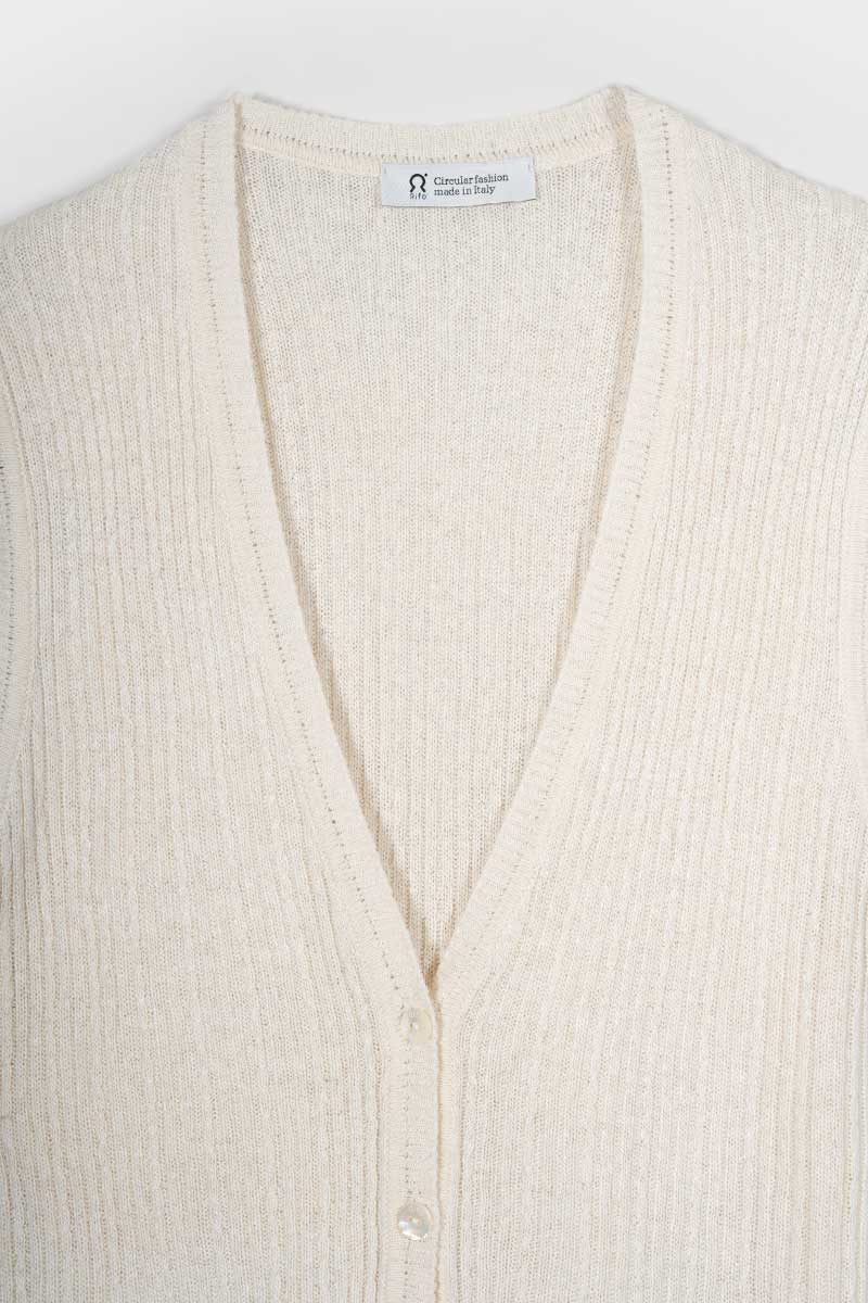 gilet con bottoni donna Lilia - gilet elegante donna seta rigenerata - Rifò Lab Moda circolare made in Italy
