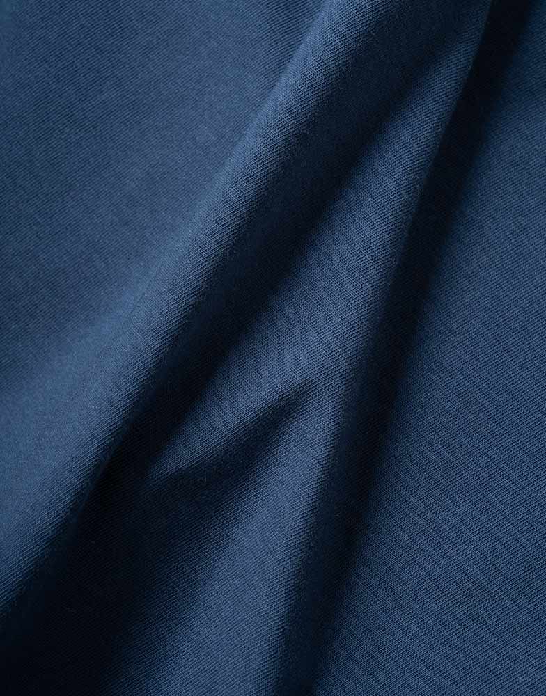 La t-shirt sostenibile democratica: t-shirt donna cotone e -shirt uomo cotone a prezzi giusti - Rifò Lab Moda circolare made in Italy