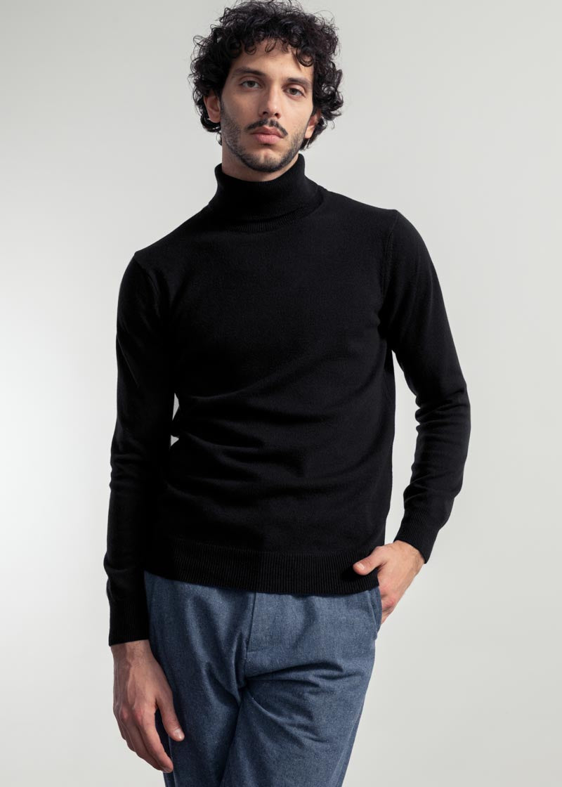 Maglia Collo Alto Uomo Cashmere Rigenerato Alberto Nero