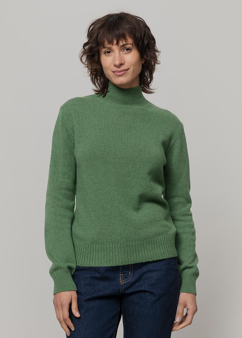 Maglia Donna Cashmere Rigenerato Ada Verde Bietola - Rifò moda circolare made in Italy