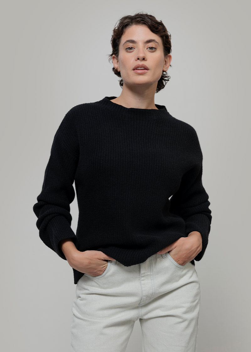 Maglia Donna Cashmere Rigenerato Melissa Nero - Rifò Lab Moda circolare made in Italy