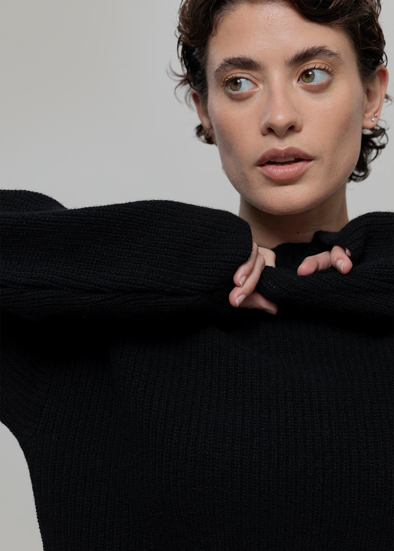 Maglia Donna Cashmere Rigenerato Melissa Nero - Rifò Lab Moda circolare made in Italy