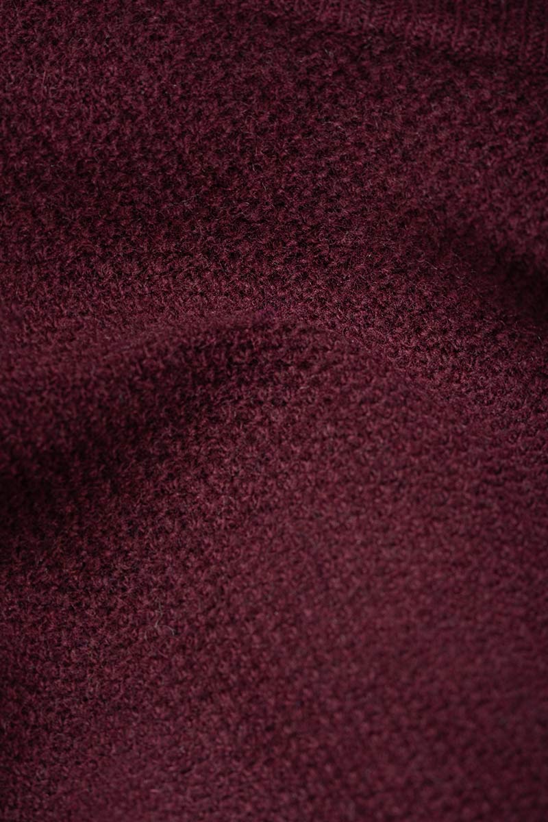Maglia Donna Lana Extrafine Riciclata Francesca  - Rifò Lab Moda circolare made in Italy 
Viola Uva
Maglione da donna in 100% lana extrafine riciclata blu, solo 170 gr, traspirante e leggero come una seconda pelle. Scegli la moda made in Italy di Rifò!