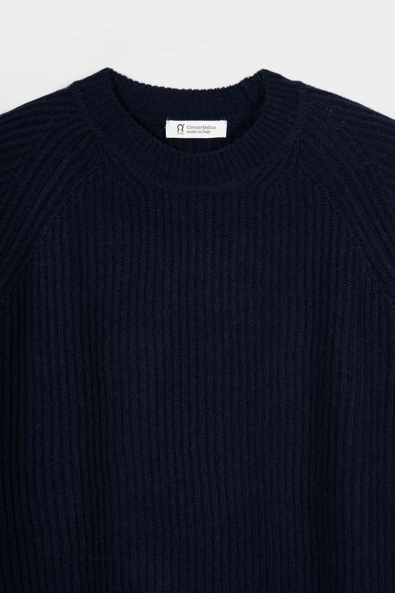 Maglione Uomo Cashmere Rigenerato a Coste Sante- Rifò Lab Moda circolare made in Italy 
