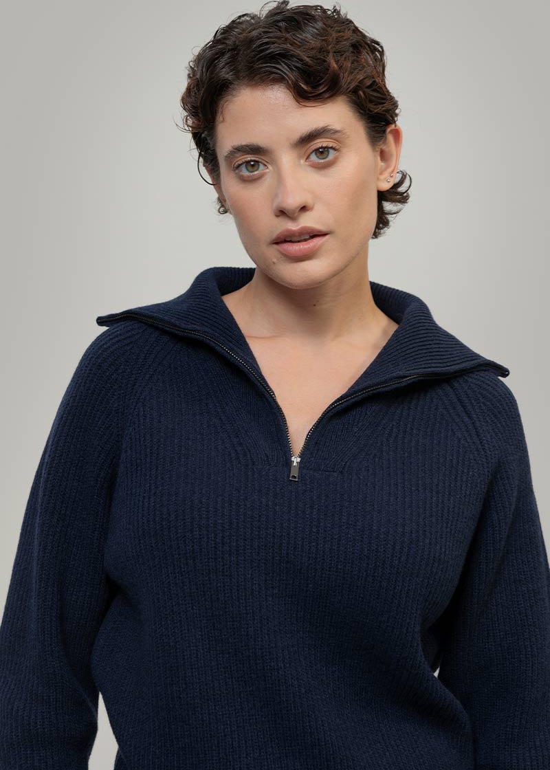 Maglia Zip Donna Lana Rigenerata Annalisa - Rifò Lab Moda circolare made in Italy 